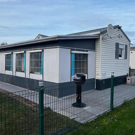 Luxe Stacaravan Albatros - 51 Bredene Exterior foto